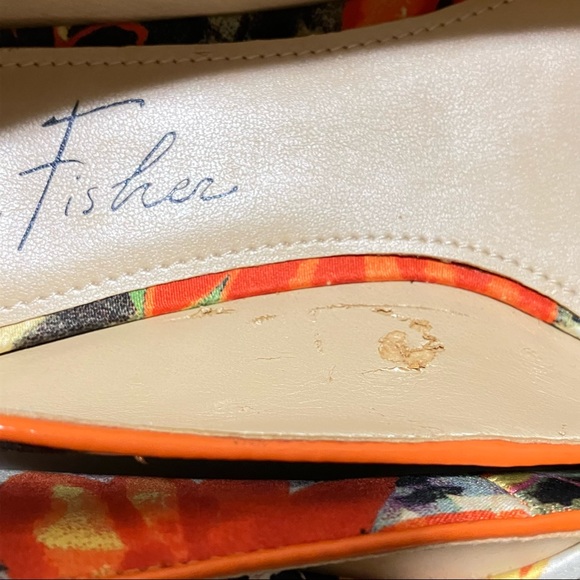 Marc Fisher Colorful Bright Floral Print Pointed Flats - Picture 14 of 14
